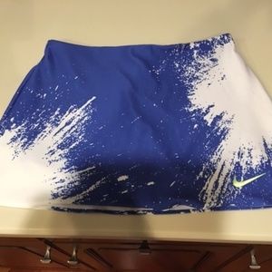 Tennis Skirt - Nike Dri-Fit - sz M